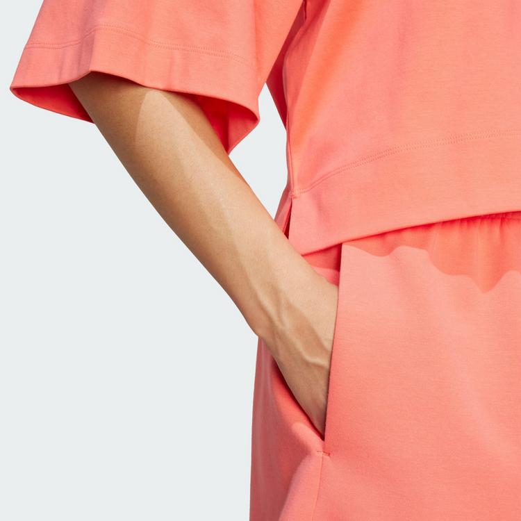 adidas adidas Soft Lux Shorts, locker geschnitten Funktionsshorts Damen - Semi Turbo - 0 | SportScheck