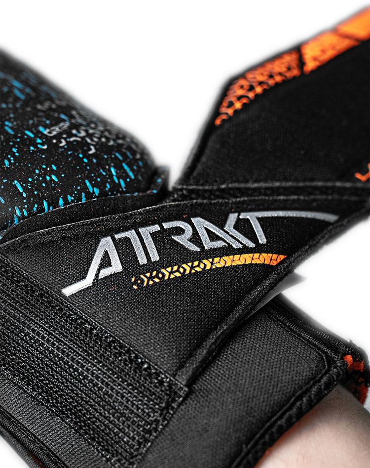 Reusch Reusch Attrakt Fusion Carbon&reg; 3D Torwarthandschuhe - 7784 black / shocking orange / - 1 | SportScheck