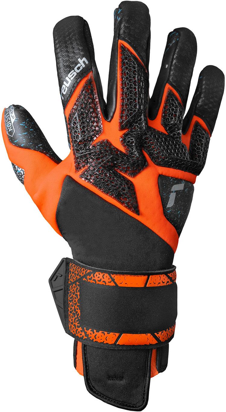 Reusch Reusch Attrakt Fusion Carbon&reg; 3D Torwarthandschuhe - 7784 black / shocking orange / - 5 | SportScheck
