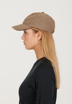 Rückansicht von SOS Nordals Cap 1137 Pine Bark