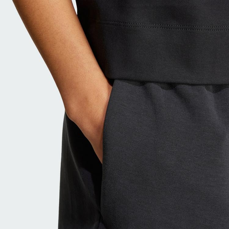 adidas adidas Soft Lux Shorts, locker geschnitten Funktionsshorts Damen - Black - 0 | SportScheck