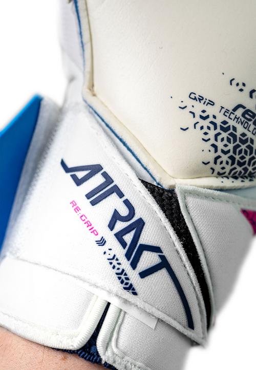 Rückansicht von Reusch Attrakt RE:GRIP Evolution Torwarthandschuhe 4310 blue / pink / white