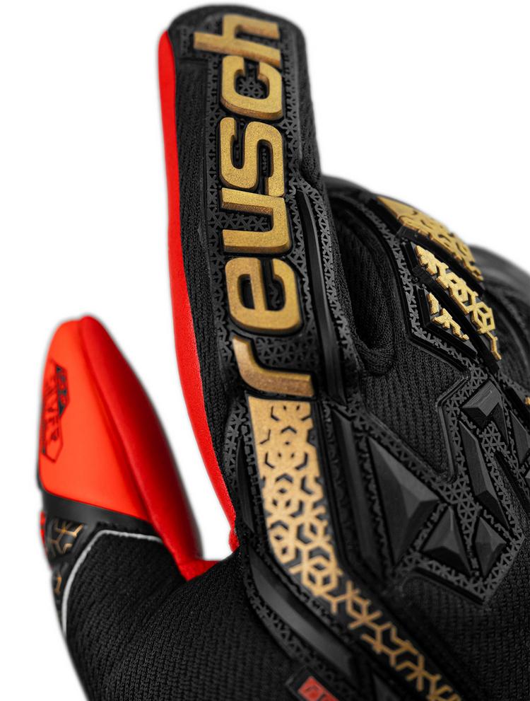 Reusch Reusch Attrakt Freegel Silver Torwarthandschuhe - 7075 blck/gold/firy red - 1 | SportScheck