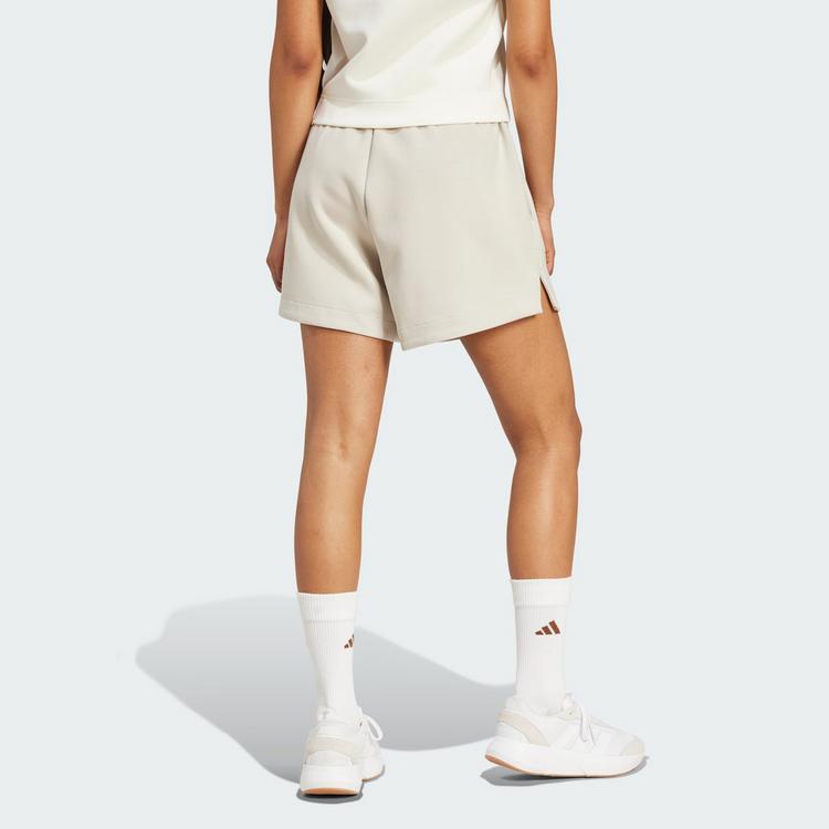 adidas adidas Soft Lux Shorts, locker geschnitten Funktionsshorts Damen - Beige - 1 | SportScheck
