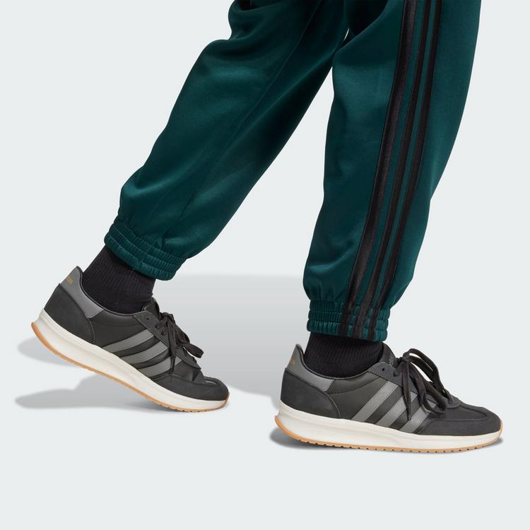 adidas adidas Stadium Trainingshose Trainingshose Herren - Aurora Ink / Off White - 1 | SportScheck