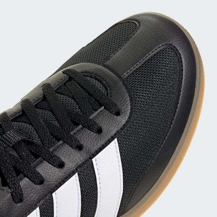 adidas adidas Spezial-Trainingsschuhe Fitnessschuhe - Core Black / Chalk White / Lucid Red - 6 | SportScheck