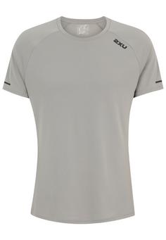 2XU Aero Tee Funktionsshirt Herren carbon-black reflective