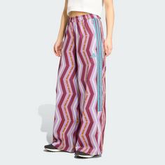 Rückansicht von adidas adidas x FARM Tiro Trainingshose Trainingshose Damen Amazon Red / Violet Fusion / Ash Silver