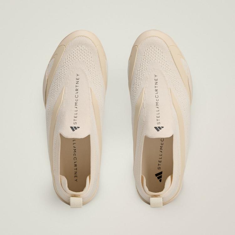 adidas adidas adidas By Stella McCartney Taekwondo Fitnessschuhe Damen - Almond Milk-Smc / Almond Milk-Smc / Core Black - 1 | SportScheck
