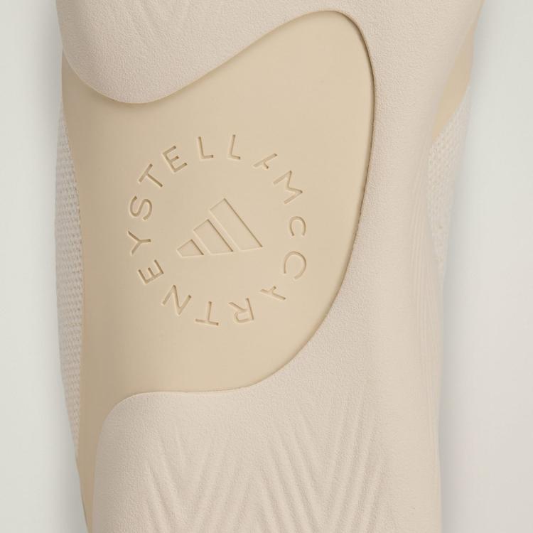 adidas adidas adidas By Stella McCartney Taekwondo Fitnessschuhe Damen - Almond Milk-Smc / Almond Milk-Smc / Core Black - 7 | SportScheck