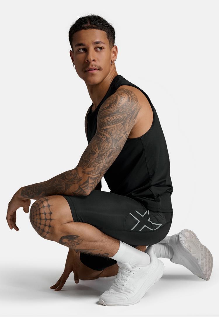 2XU 2XU Aero Mesh Compression Shorts Funktionsshorts Herren - black-silver reflective - 2 | SportScheck