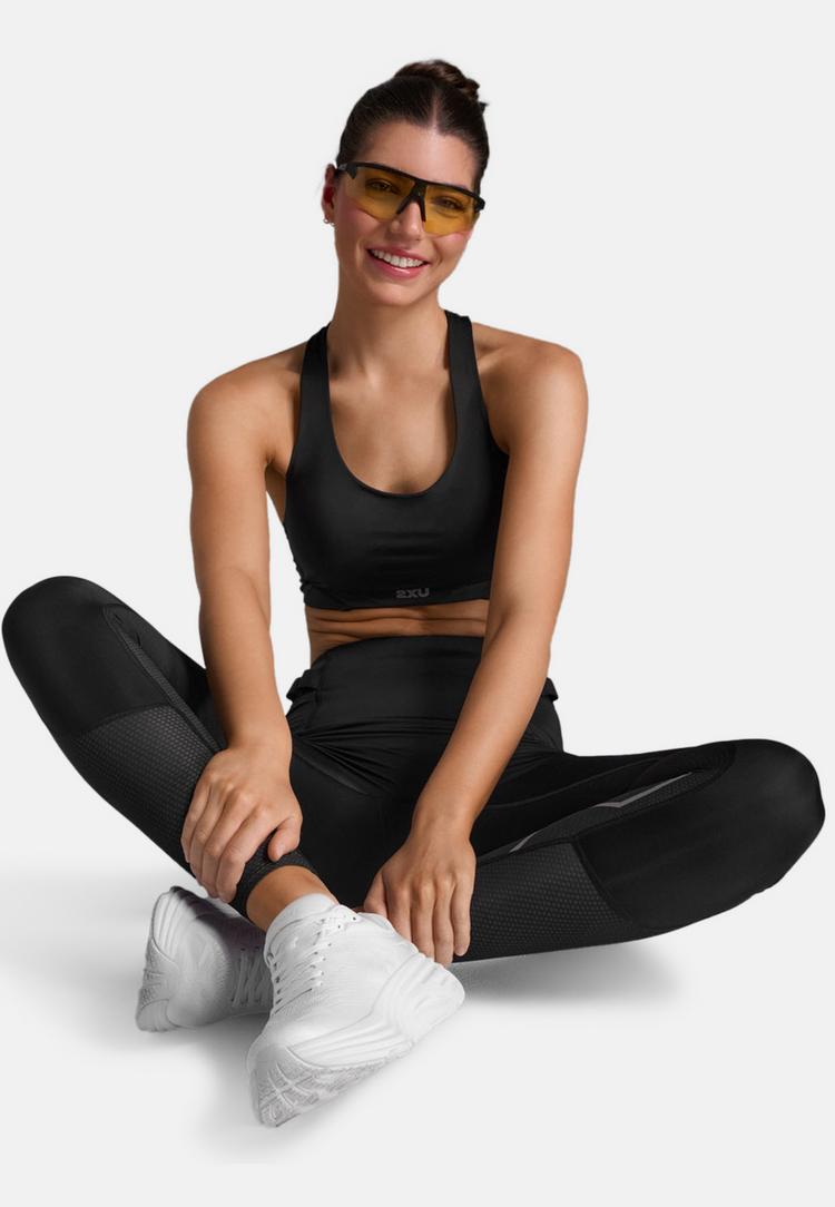 2XU 2XU Aero Mesh Medium Impact Bra BH Damen - black-silver reflective - 4 | SportScheck