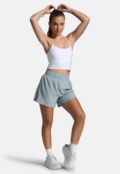 Rückansicht von 2XU Aero Hi-Rise 4 Inch Shorts Funktionsshorts Damen smoke blue-white reflective