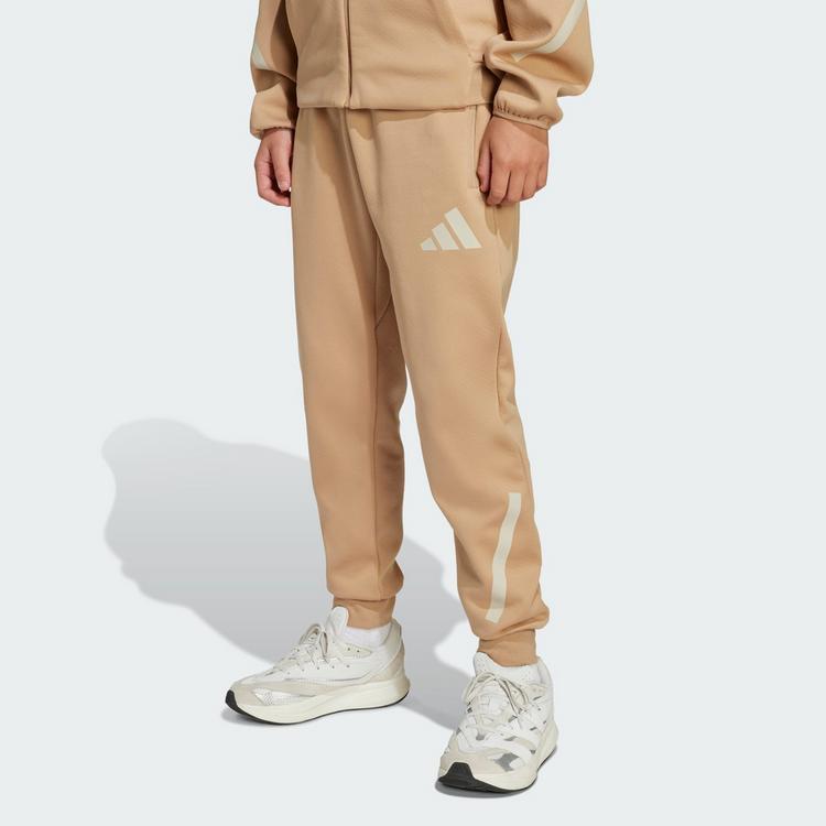adidas adidas adidas Tapered-Leg Z.N.E. Kids Hose Stoffhose Kinder - Warm Sandstone / Beige - 1 | SportScheck