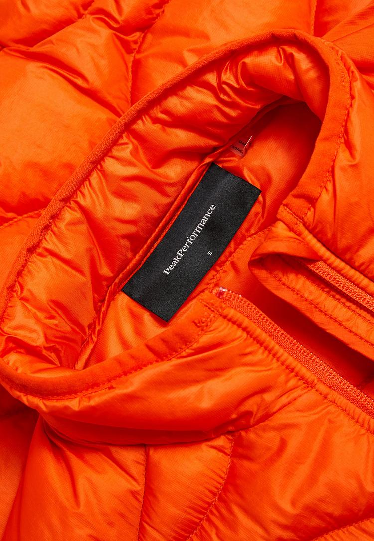 Peak Performance Peak Performance W Helium Down Vest Steppweste Damen - orangerot - 2 | SportScheck