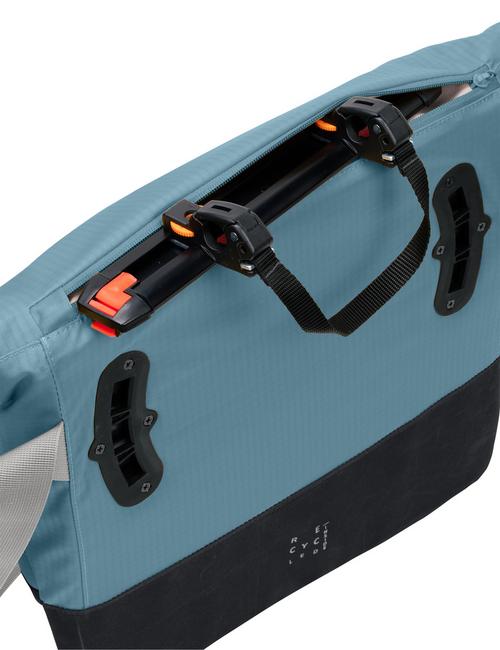Rückansicht von VAUDE CityMe Bike II Fahrradtasche heron