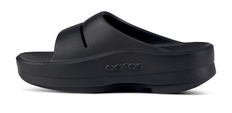 OOFOS OOFOS OOmeaga OOahh Badelatschen Damen - black - 2 | SportScheck