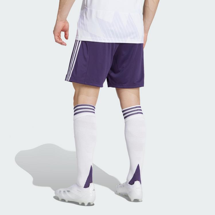 adidas adidas Manchester United 25/26 Ausw&auml;rtsshorts Fu&szlig;ballshorts Herren - Aurora Plum - 1 | SportScheck