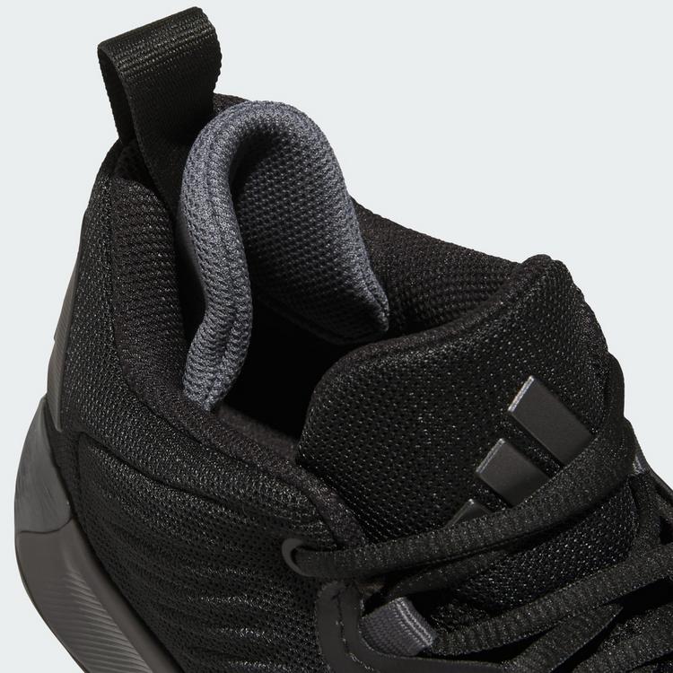 adidas adidas adidas Initiation Schuh Basketballschuhe - Core Black / Iron Metallic / Grey Five - 7 | SportScheck