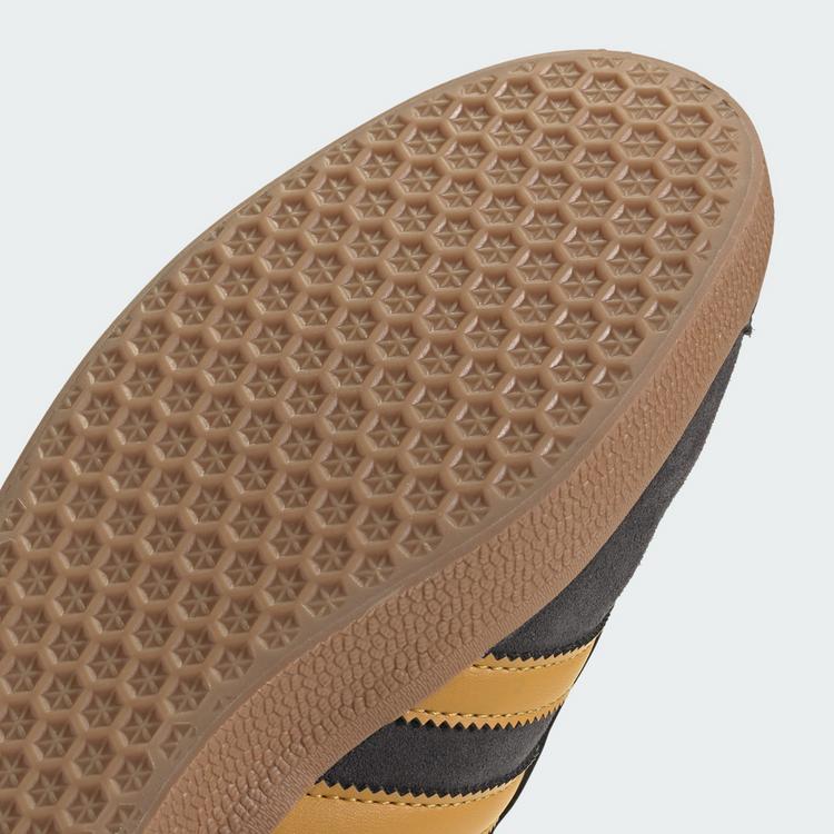 adidas adidas Gazelle Manchester United Schuhe Fu&szlig;ballschuhe Herren - Utility Black / Preloved Yellow / Gum - 7 | SportScheck