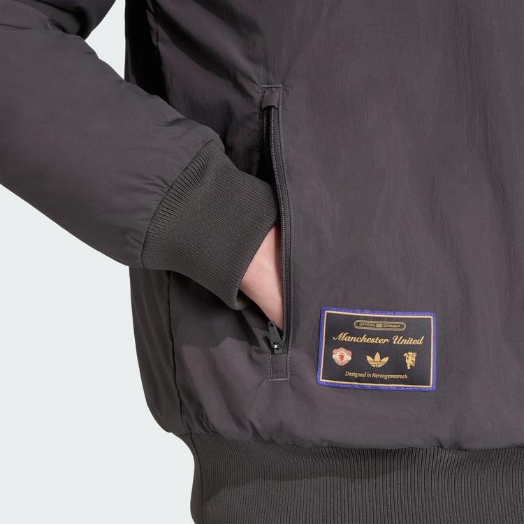 adidas adidas Manchester United Terrace Icons Jacke Trainingsjacke Herren - Utility Black / Semi Night Flash - 0 | SportScheck