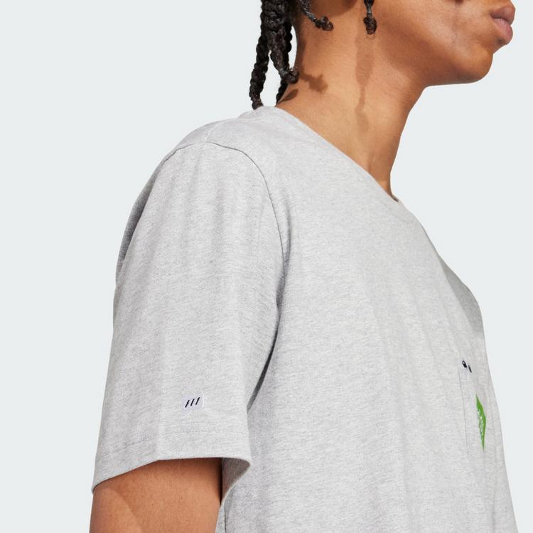 adidas adidas Remoji Pocket Graphic T-Shirt T-Shirt Herren - Medium Grey Heather - 0 | SportScheck