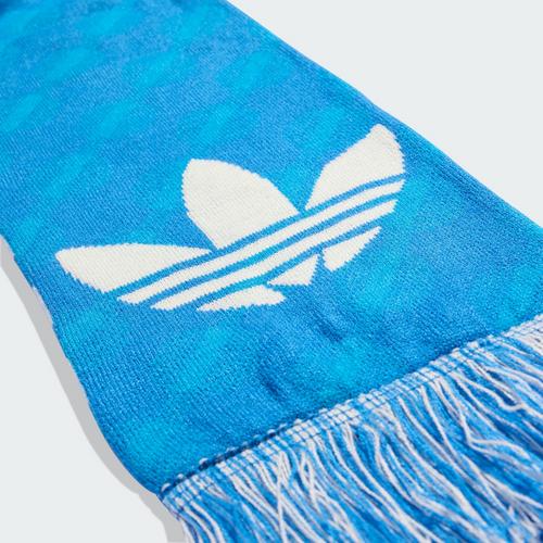 Rückansicht von adidas Real Madrid Ausweichschal Fanschal Blue Bird / White
