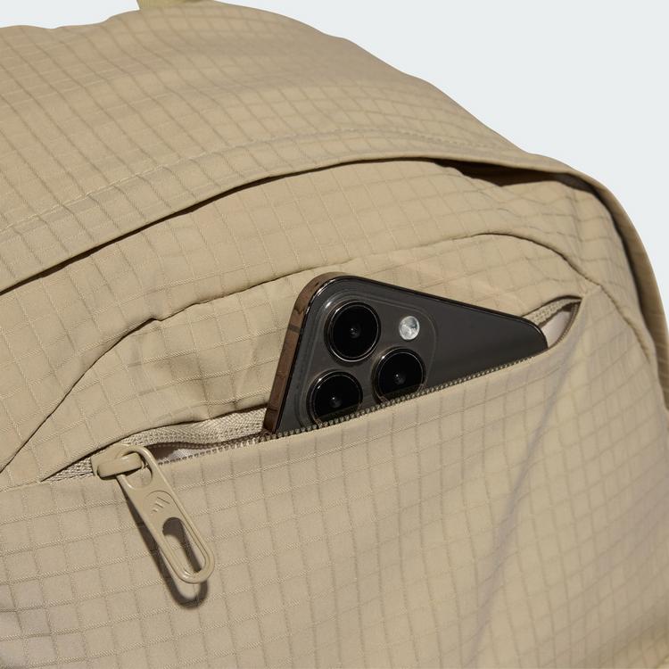 adidas adidas ESSENTIALS BACK TO CAMPUS RUCKSACK Daypack - Wonder Cargo / Black - 1 | SportScheck