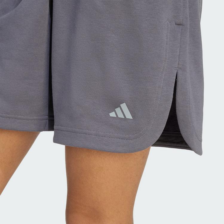 adidas adidas 3-Streifen Studio Fleece Loose Shorts Funktionsshorts Damen - Aurora Onix - 0 | SportScheck