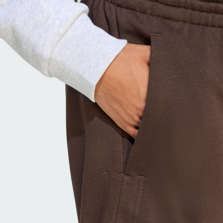 adidas adidas 3-Streifen Studio Fleece Loose Shorts Funktionsshorts Damen - Aurora Coffee - 0 | SportScheck