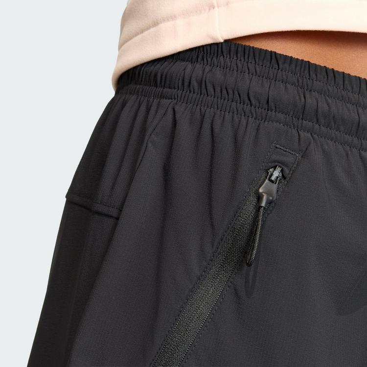 adidas adidas ADIDAS Z.N.E. WOVEN SHORTS Funktionsshorts Damen - Black - 1 | SportScheck