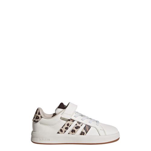 Rückansicht von adidas GRAND COURT 3.0 KINDERSCHUH Sneaker Kinder Core White / Crystal Linen / Aurora Coffee