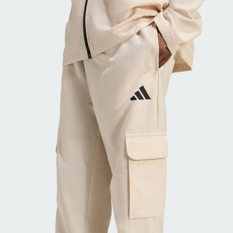 adidas adidas Sportswear Cargo-Trainingsanzug, gewebt Trainingsanzug Herren - Crystal Linen - 1 | SportScheck