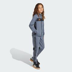 Rückansicht von adidas Tiro 25 Essentials Kids Trainingsanzug Trainingsanzug Kinder Team Onix / Super Orange