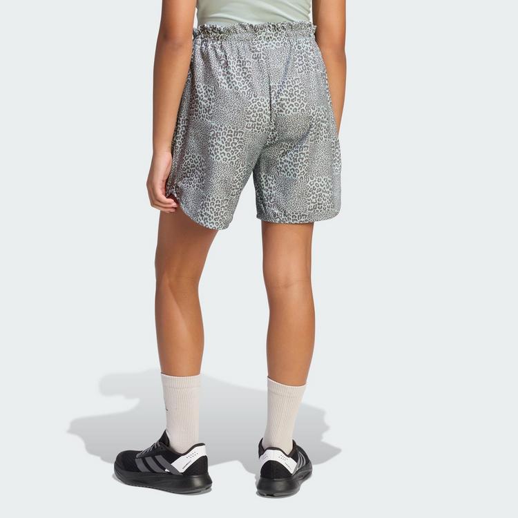adidas adidas FUTURE ICONS ALLOVER PRINTED Shorts. Funktionsshorts Kinder - Wonder Sage / Charcoal / Tactile Green - 1 | SportScheck