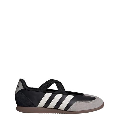 Rückansicht von adidas BARREDA MARY JANE SCHUH Sneaker Damen Core Black / Core White / Gum