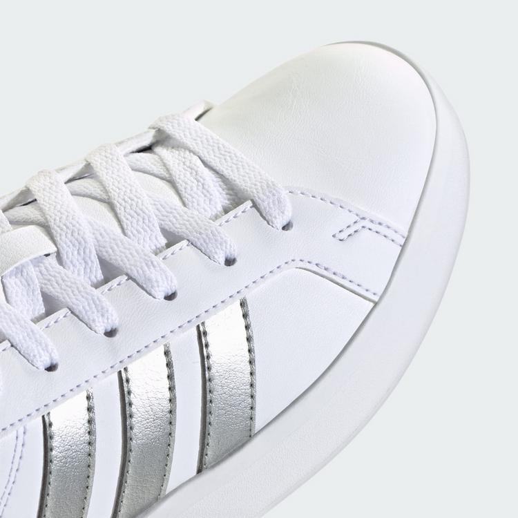 adidas adidas GRAND COURT 3.0 KINDER UND TEENS SCHUH Sneaker Kinder - Cloud White / Silver Metallic / Silver Metallic - 7 | SportScheck