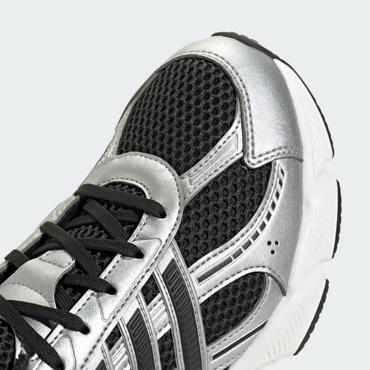 adidas adidas TECHNOCHAOS 2000 SCHUH Sneaker Damen - Core Black / Core Black / Silver Metallic - 6 | SportScheck