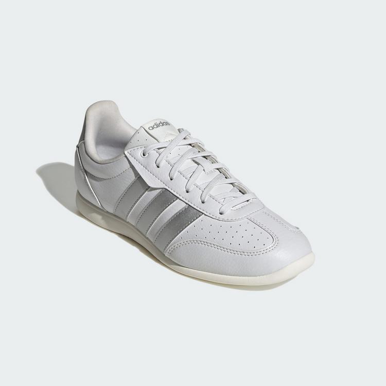 adidas adidas BARREDA LO SCHUH Sneaker Damen - Crystal White / Silver Metallic / Off White - 3 | SportScheck