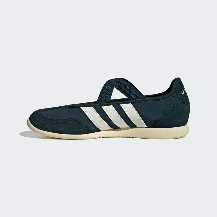 adidas adidas BARREDA MARY JANE SCHUH Sneaker Damen - Aurora Ivy / Off White / Warm Vanilla - 5 | SportScheck