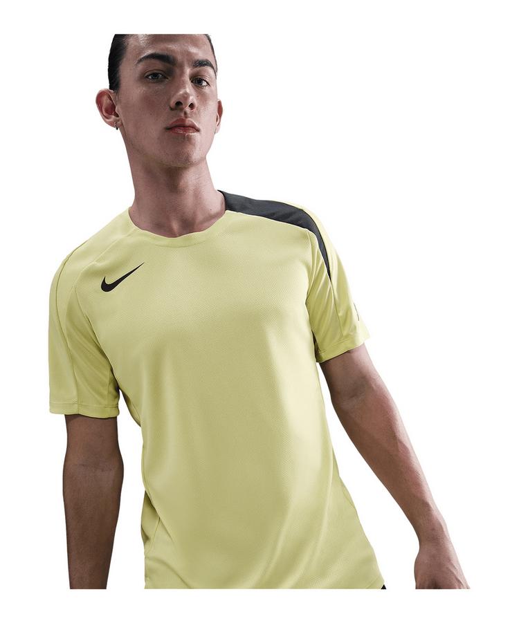 Nike Nike Strike T90 Trainingsshirt Funktionsshirt Herren - gruengruen - 0 | SportScheck