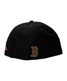 Rückansicht von New Era Boston Red Sox Christmas 1967 Cap Cap schwarz