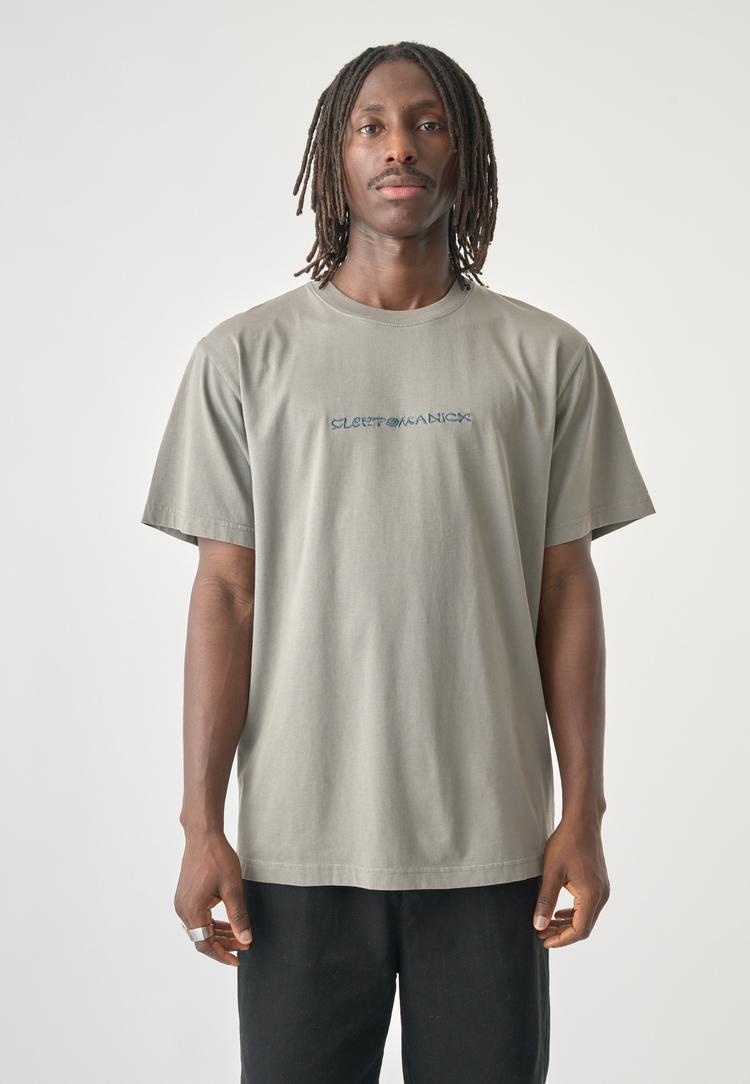 Cleptomanicx Cleptomanicx Forgotten Classic Tee Printshirt Herren - Lava Smoke - 1 | SportScheck