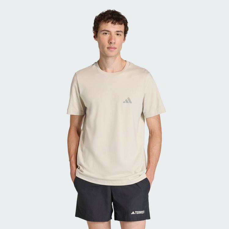 adidas adidas TERREX MOUNTAIN T-SHIRT MIT GRAFIK Kletterschuhe Herren - Beige - 0 | SportScheck