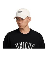 Nike Everyone Watches Womens Sports Cap Beige Beanie Herren - beige