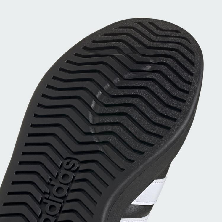 adidas adidas Streettalk Sneaker Herren - Core Black / Cloud White / Matte Gold - 6 | SportScheck