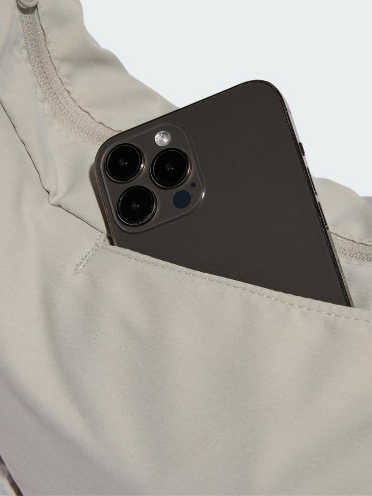 adidas adidas Must Haves gepolsterte Schultertasche Umh&auml;ngetasche - Metal Grey - 3 | SportScheck