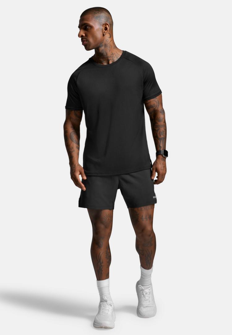 2XU 2XU Aero Mesh Tee Funktionsshirt Herren - black-silver reflective - 1 | SportScheck