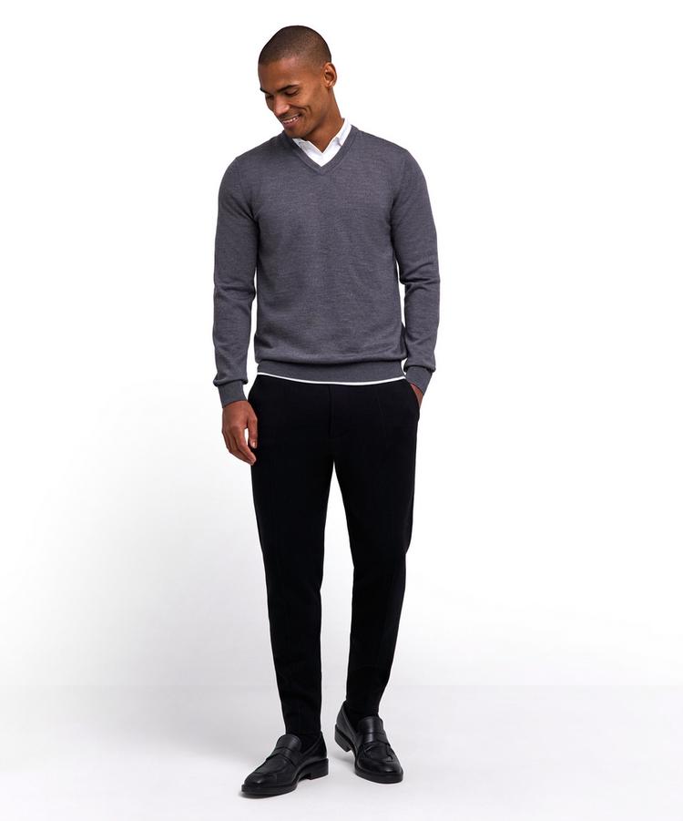 Falke Falke Merino X-Fine V-Neck Strickpullover Herren - dark grey (3970) - 1 | SportScheck