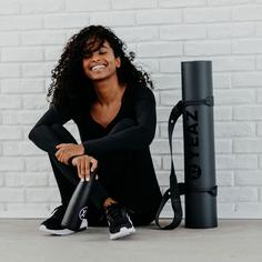 Rückansicht von YEAZ AURA Matte Onyx Shadow